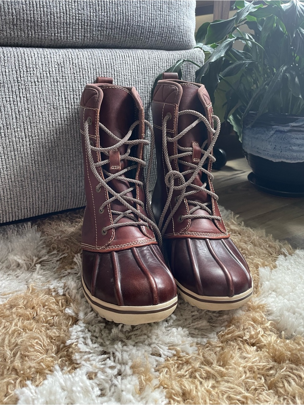 Women's LL Bean Brown Lace-Up Duck Boots